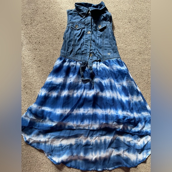 Guess Girls Jean Dress Lot - Size 7-8 Very good condition for Summer and spring - Picture 4 of 5